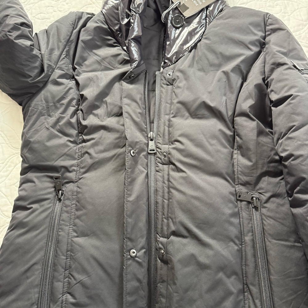 Bernardo Short Puffer Hooded Black Full Zipper & Snap Jacket Women's Large NWT - Picture 6 of 15